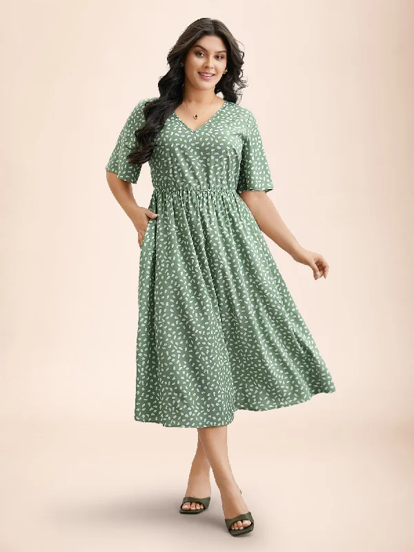 Polka Dot Print V-Neck Half Sleeve Midi Dress