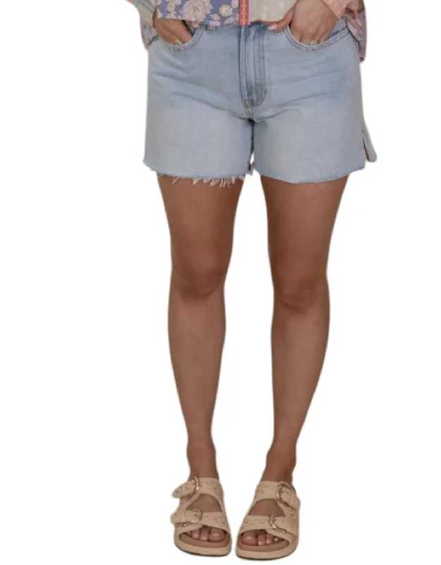 Luna Denim Shorts In Light Wash