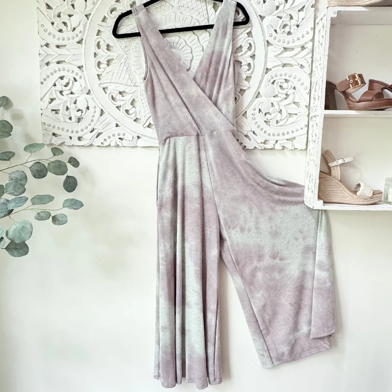 Free Spirit Tie Dye V-Neck Jumpsuit in Lilac